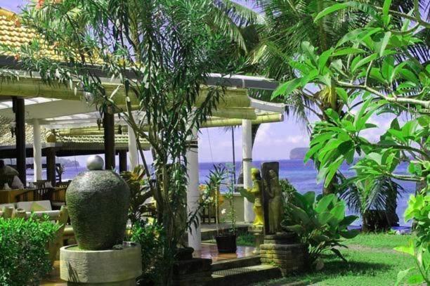 Anom Beach Hotel Candi Dasa  Exterior photo
